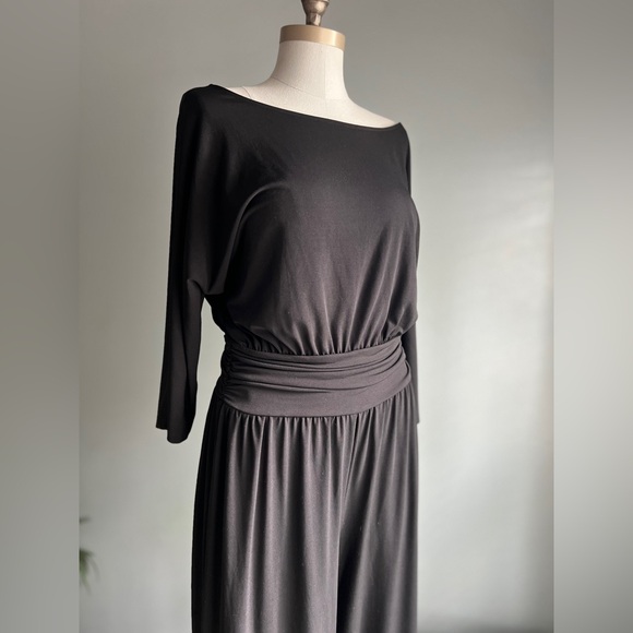 New York & Company Stretch Black Relax Fit Jumpsuit Size Medium - Picture 5 of 8